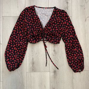 Crop top mini roses print.